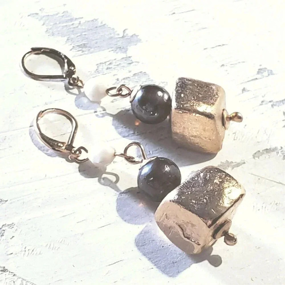 Handcrafted Nepal Copper Dipped Baroque Brass Beads Earrings - Picture 2 of 7